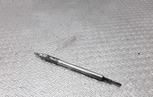 Toyota Verso Glow plug 1985026030