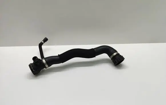 BMW 5 F10 F11 Engine coolant pipe/hose 8513603 851360302 17128513603