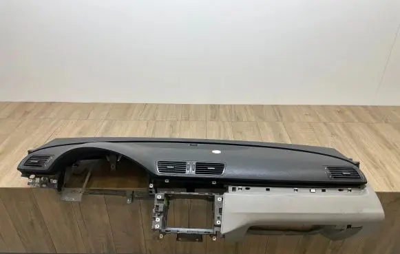 Volkswagen PASSAT B6 Dashboard 3C1857003