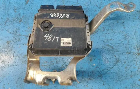 Toyota Sienna XL30 III Engine control unit/module 8966108410