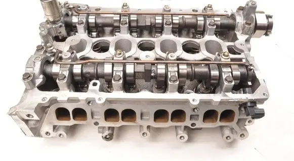 Mazda 2 Engine head P515