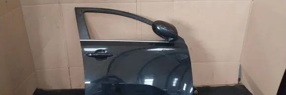 KIA Sportage Front door 