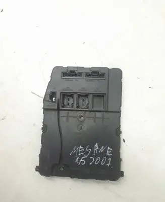 Renault Megane II Comfort/convenience module 8200525383 13200140 05270
