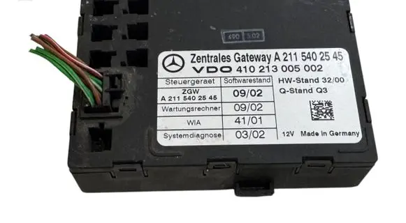 Mercedes-Benz E W211 Gateway control module A2115402545 410213005002