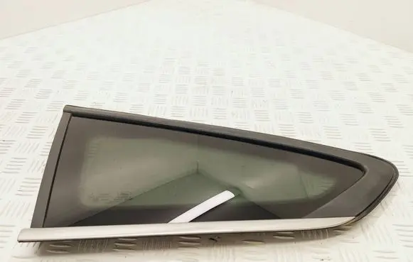 Ford Focus Rear side window 43R000072 JX7BN297B01D