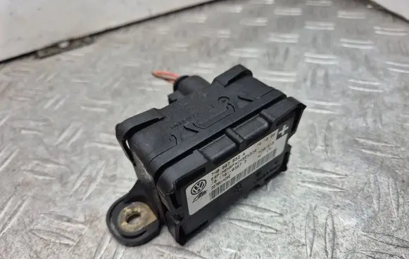 Audi Q7 4L ESP acceleration yaw rate sensor 7H0907652A
