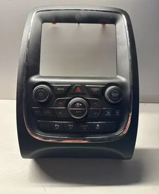 Dodge Durango Climate control unit P68333652AA 829205