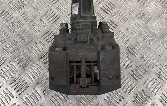 Rear brake caliper
