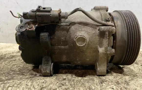Volkswagen Sharan Air conditioning (A/C) compressor (pump) 5839801124