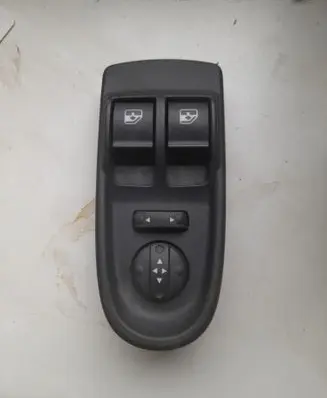Iveco Daily 45 - 49.10 Electric window control switch