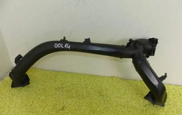 Audi Q7 4M Intercooler hose/pipe 06M145674DR