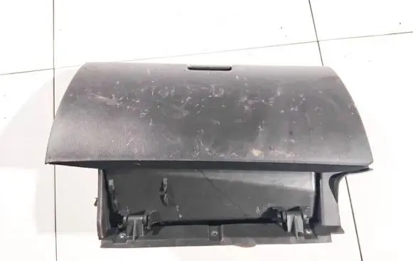 Chevrolet Captiva Glove box 96630050