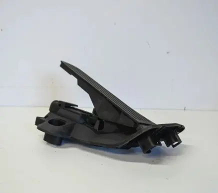 Volkswagen PASSAT CC Accelerator throttle pedal 1K2723503AE