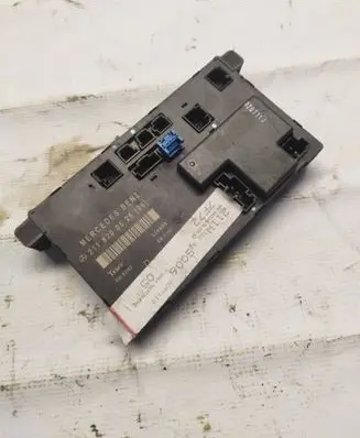 Mercedes-Benz E W212 Door control unit/module 2118200526 356803