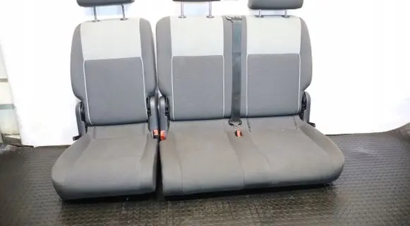 Volkswagen Caddy Second row seats 