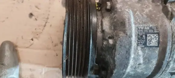Audi A4 S4 B9 Air conditioning (A/C) compressor (pump) 4M0816803