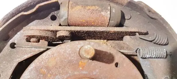 Land Rover Freelander Handbrake/parking brake pads 