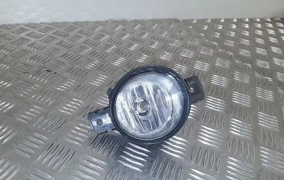 Nissan Qashqai Front fog light 261508992a