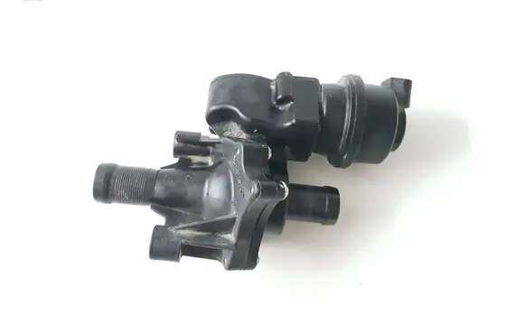 Thermostat/thermostat housing