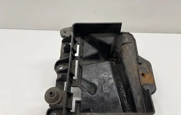 Volkswagen Polo V 6R Battery tray 6C0915331D