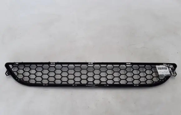 Volvo S60 Front bumper lower grill