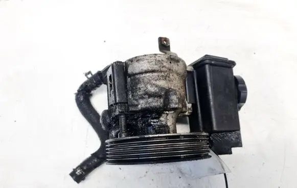 Citroen Berlingo Power steering pump 9638931980
