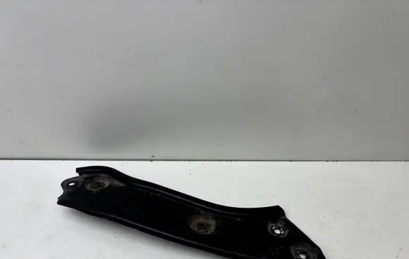 Radiator support slam panel bracket