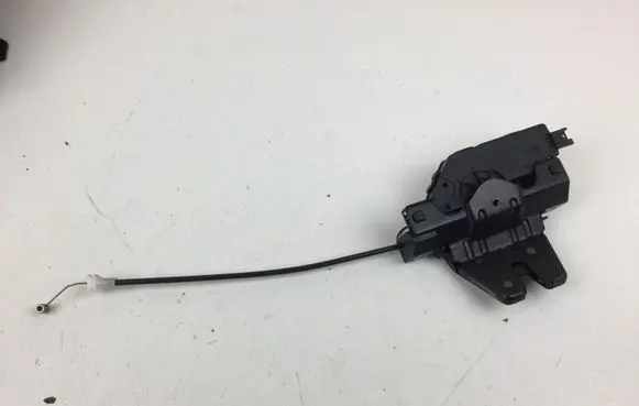 BMW 6 E63 E64 Tailgate/trunk/boot lock/catch/latch 7840617