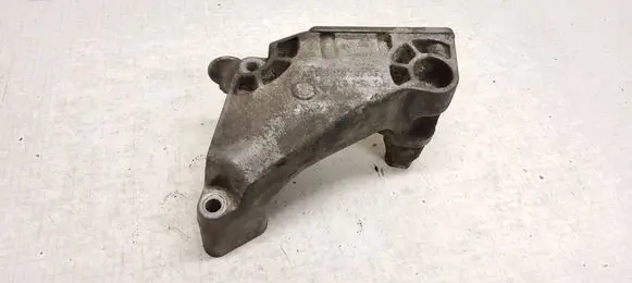 Volkswagen Transporter - Caravelle T5 Engine mounting bracket 038199207AF