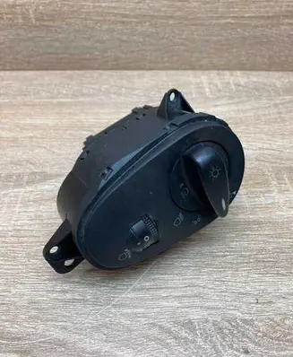 Ford Focus Light switch 98AG13A024CG 4986104