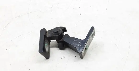Seat Ibiza IV (6J,6P) Front door upper hinge 8K0831402F