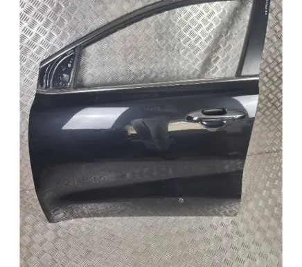 KIA Sportage Front door