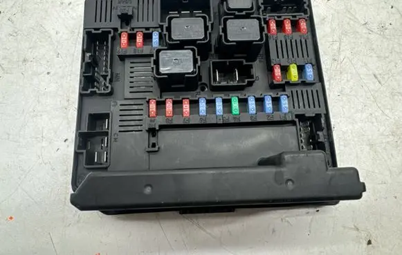 Fuse box set