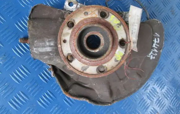 Volvo S80 Front wheel hub spindle knuckle