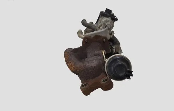 Renault Megane III EGR valve cooler 147355713R 300611B