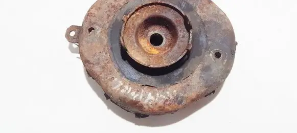Renault 19 Coil spring mount 7700793723 7700793723k