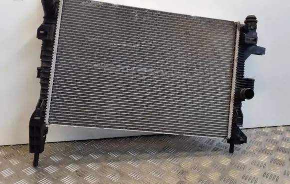 Ford Focus Coolant radiator T948544 MC2106