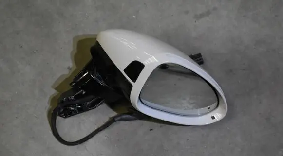 Porsche Panamera (971) Front door electric wing mirror C486