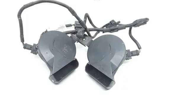 Volvo S60 Horn signal 9178849 9178848