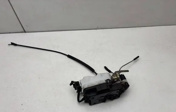 Seat Ibiza II (6k) Front door lock 6K4837015D