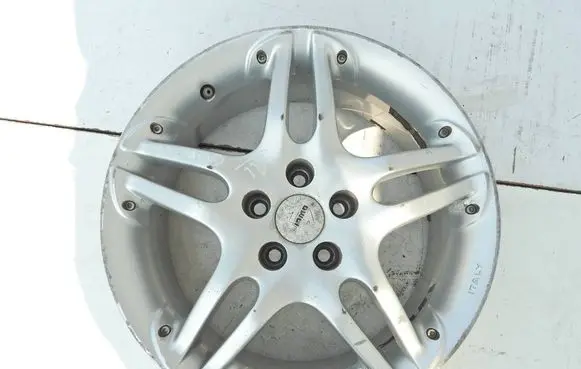 Toyota Celica T230 R16 alloy rim 