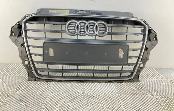 Audi A3 S3 8V Front bumper upper radiator grill 8V5853651