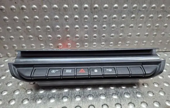Renault Clio V Central console control unit S26279382 283E89660R