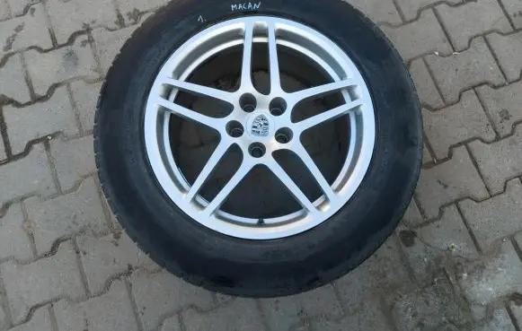 Porsche Macan (95B) R15 alloy rim 95B601025AS