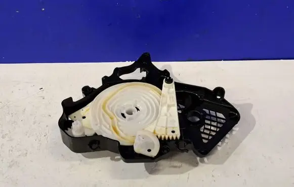 Polestar 2 A/C air flow flap actuator/motor 31694773