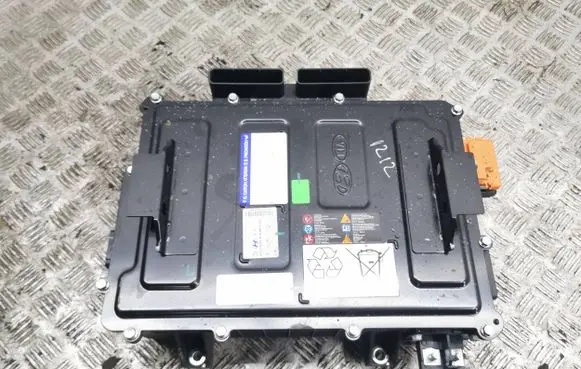 Hyundai i20 (BC3 BI3) Hybrid / electric car battery 375M0Q0000