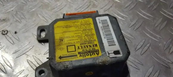 Renault Megane I Airbag control unit/module 7700414090f 550347500