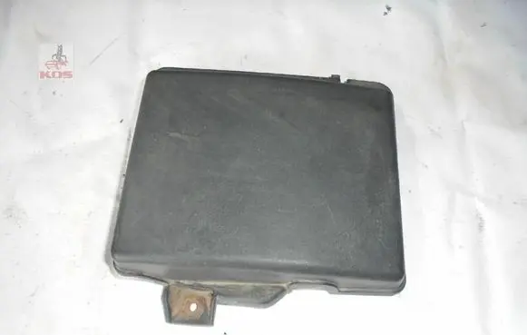 Hyundai Genesis Air filter box cover 29331-3M010