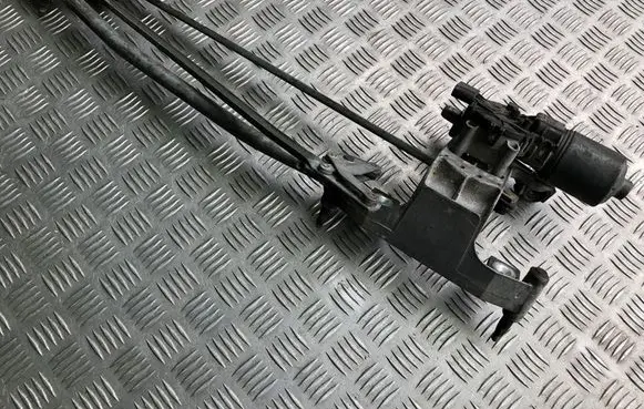Ford Focus Front wiper linkage and motor 0390241724 3M5117508AA