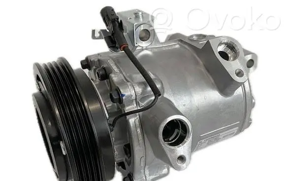 Suzuki Swift III Air conditioning (A/C) compressor (pump) 9520152RA0 4472803582 9520052RA1